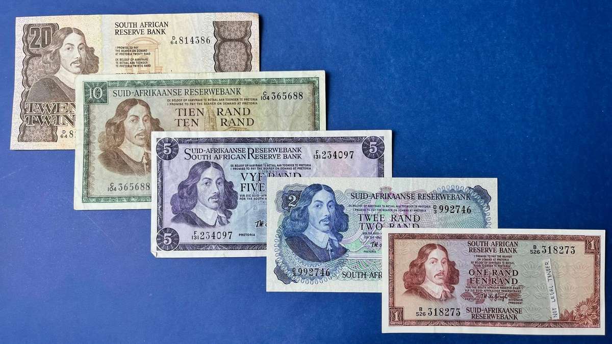  Early Reserve Bank South African Banknote Set  T.W. de Jongh