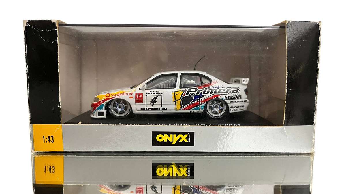  David Leslie Nissan Primera BTCC 97  1:43 Die-Cast Model Car  Onyx