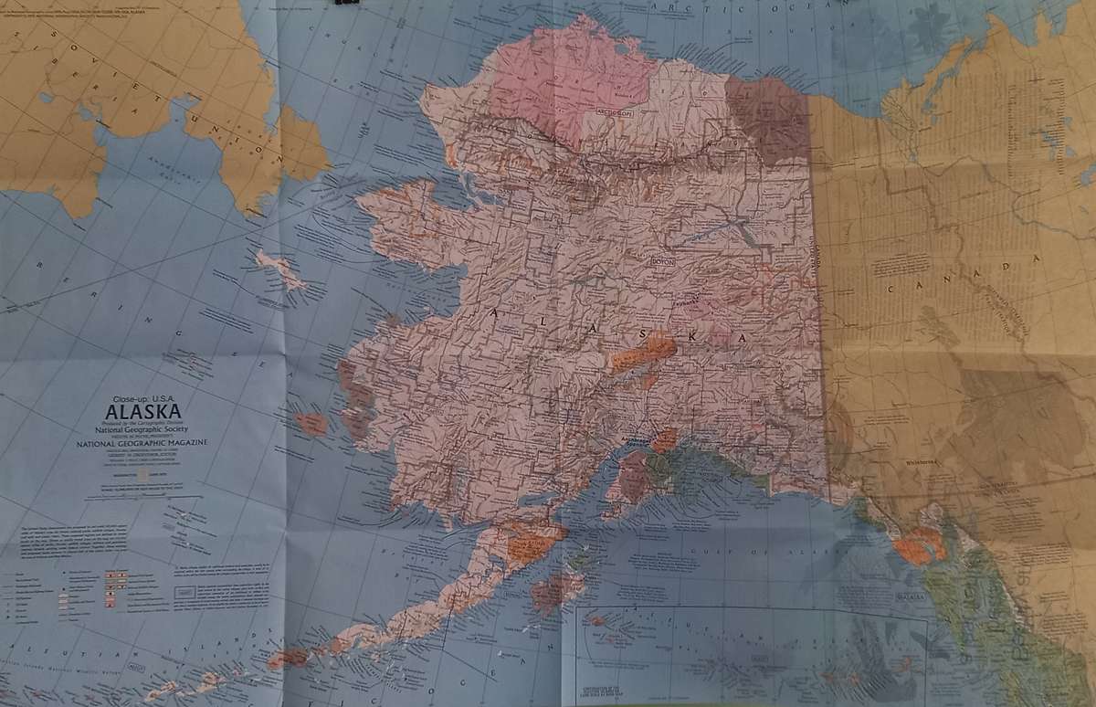 1975 Folded Map of ALASKA Published By National Geographic 89cmx70cm