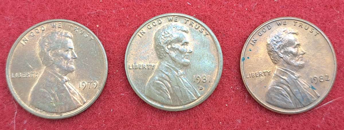 1979 ,1981 and 1982 United States 1 Cent Coins "Lincoln Memorial Cent" (bid is for all 3)