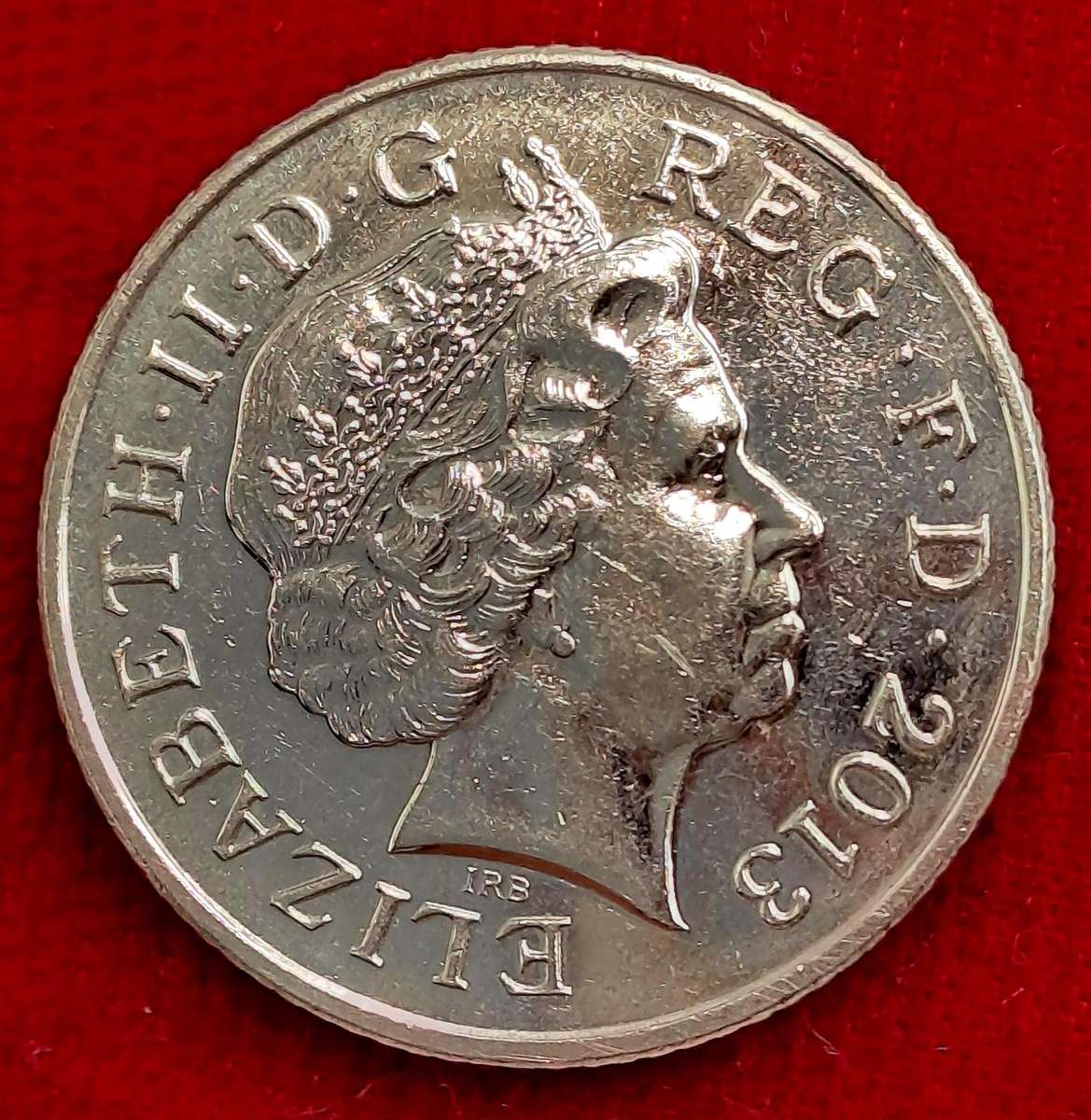 2013 United Kingdom 10 Pence - Elizabeth II 4th portrait, Royal Shield, magnetic