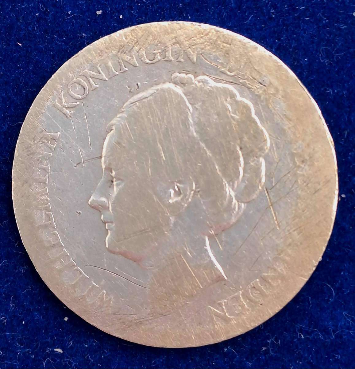 Antique 1922 Nederland Silver (.720) 1 Gulden - Wilhelmina (see Condition)