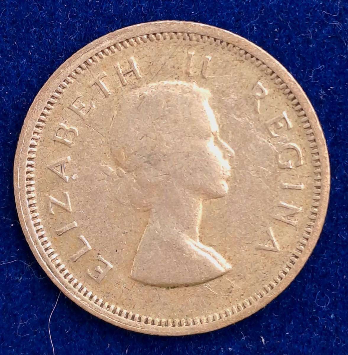 1960 South Africa  Silver (.500) 6 Pence - Elizabeth II 1st portrait