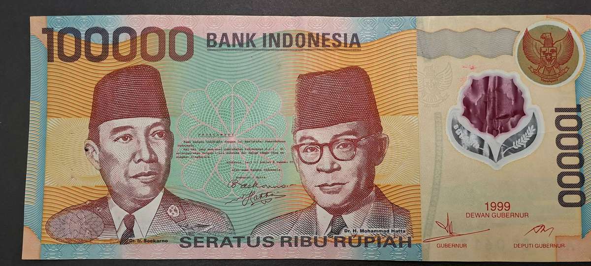 1999 Indonesia 100 000 Rupiah Bank Note