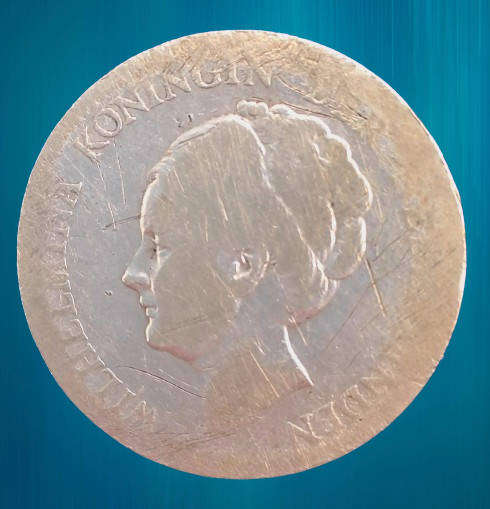 Antique 1922 Nederland Silver (.720) 1 Gulden - Wilhelmina (see Condition)