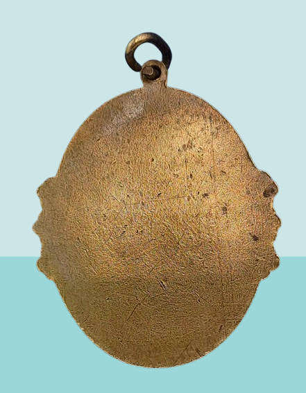 Old vintage Pendant showing portrait of William Shakespeare