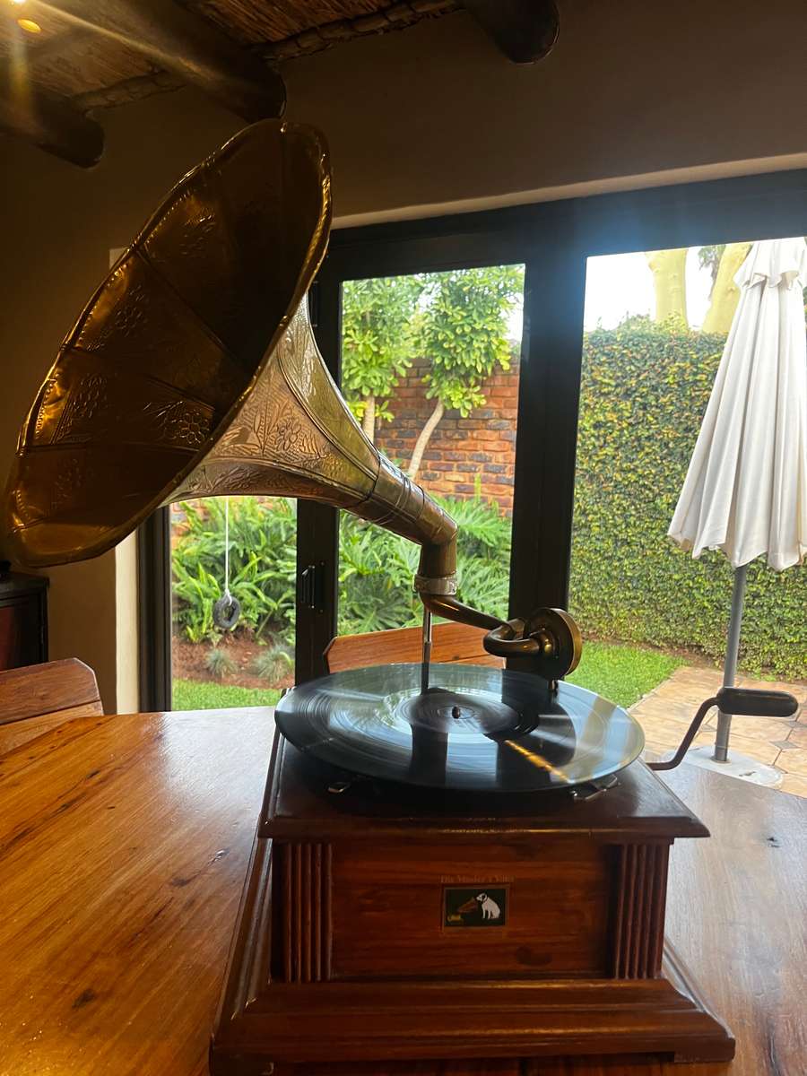 His Master's voice Gramaphone