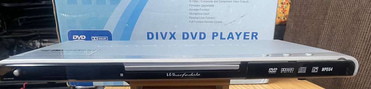 Wharfedale DVD Player DIVX-990 USB
