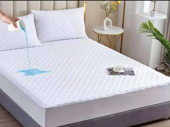 3Pc Quilted Waterproof Mattress Protector, and 2x Pillow Protector, Queen or King