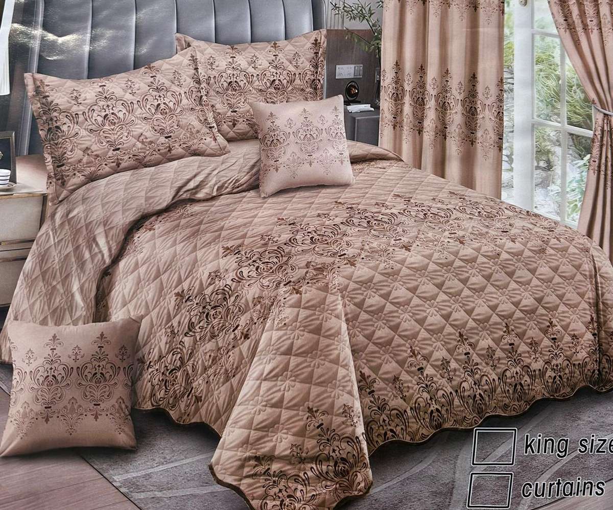 5 Piece Quilted Bedspread, Queen To King Size