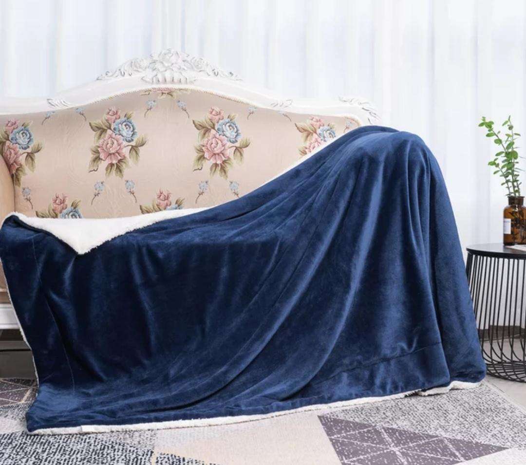 Soft Sherpa Blanket Queen Size - Navy