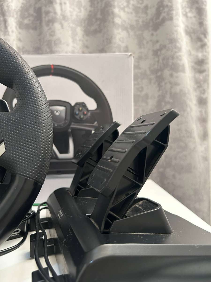 Hori Racing Wheel Apex/Overdrive for Xbox Series X/S and Xbox One