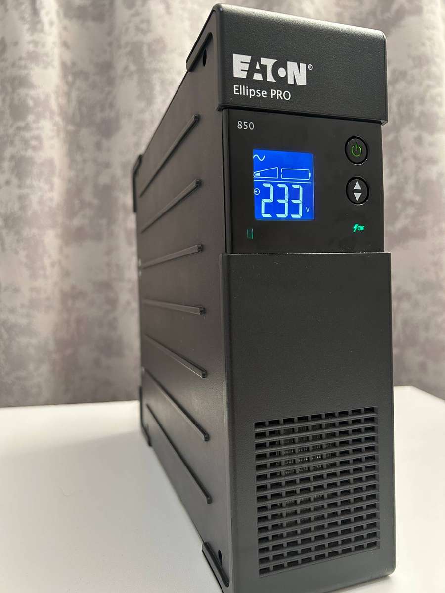 Eaton Ellipse PRO 850VA UPS (Uninterruptible Power Supply) - LCD Display