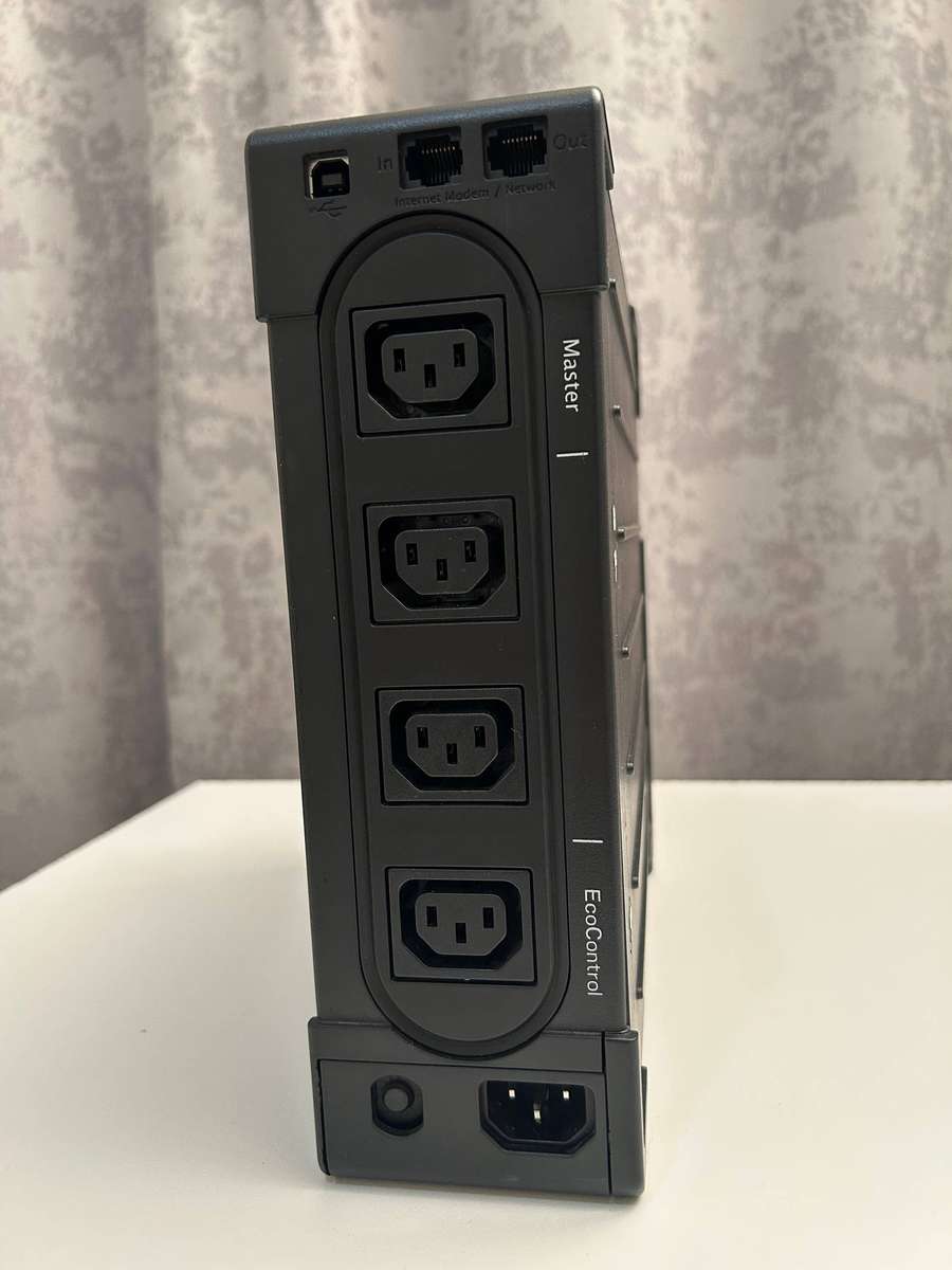 Eaton Ellipse PRO 850VA UPS (Uninterruptible Power Supply) - LCD Display