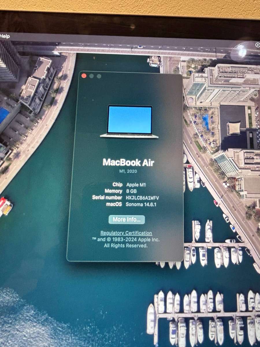 Apple MacBook Air M1 (2020) - 8GB RAM - 98% Battery Health (50 Cycles)
