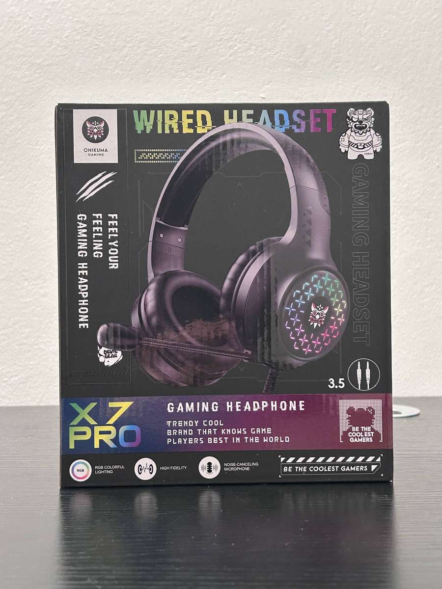 Onikuma X7 Pro Wired Gaming Headset - RGB, Noise-Cancelling Mic