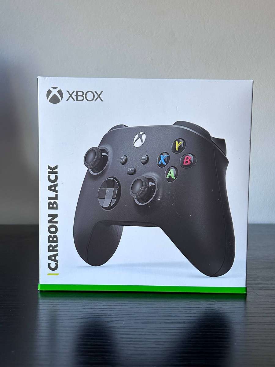Microsoft Xbox Wireless Controller - Carbon Black - Brand New & Sealed for Xbox Series X/S
