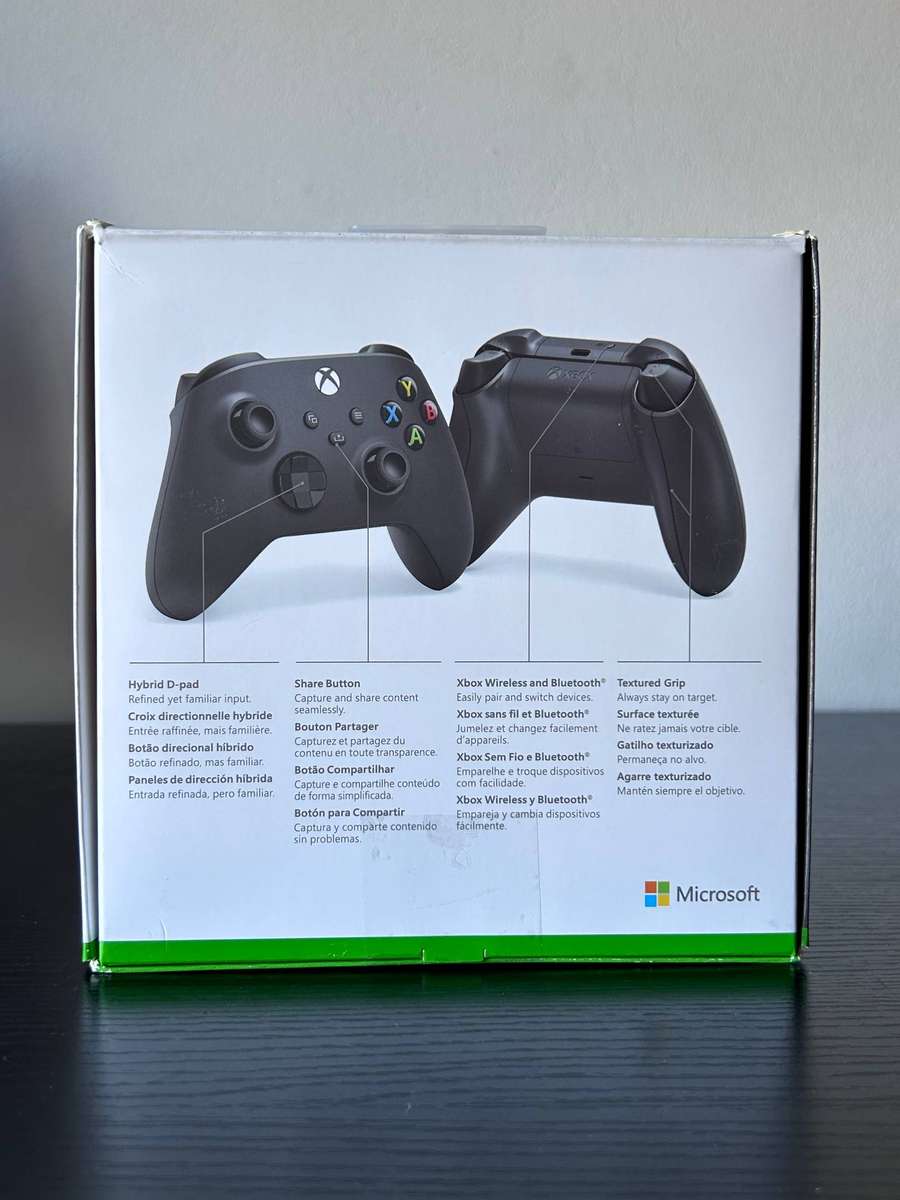 Microsoft Xbox Wireless Controller - Carbon Black - Brand New & Sealed for Xbox Series X/S