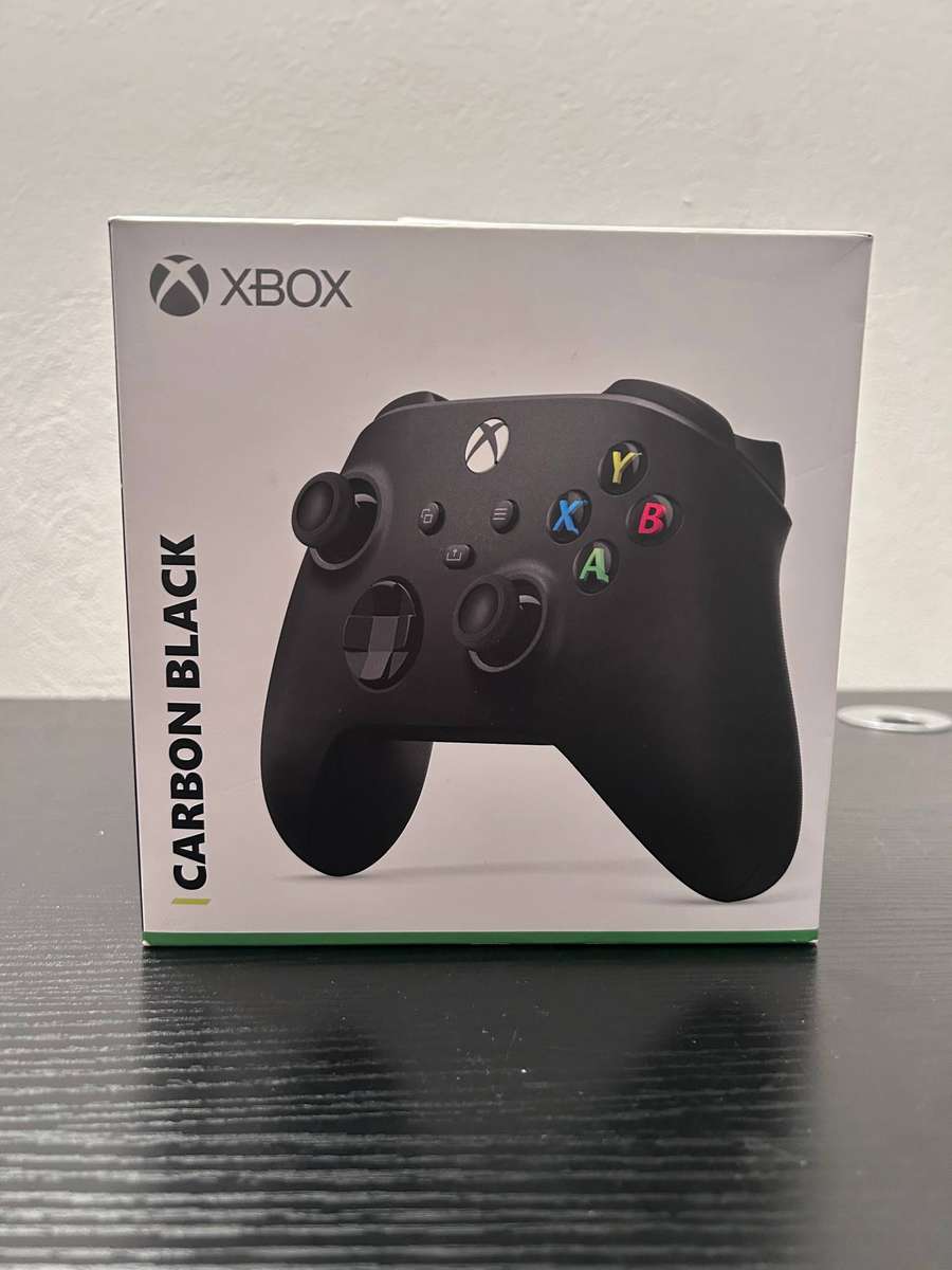 Xbox Series X|S Wireless Controller  Carbon Black (Open Box)