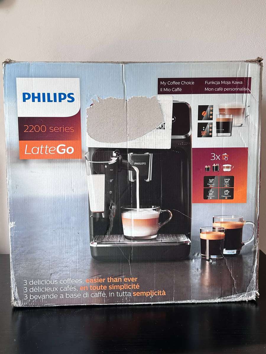 Philips 2200 Series LatteGo Fully Automatic Espresso Machine - Black/Silver