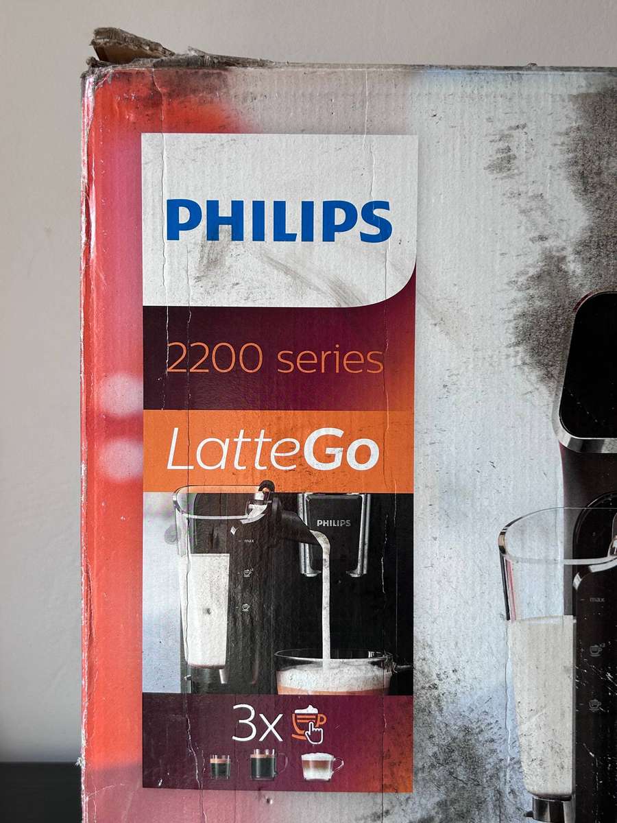 Philips 2200 Series LatteGo Fully Automatic Espresso Machine - Black/Silver