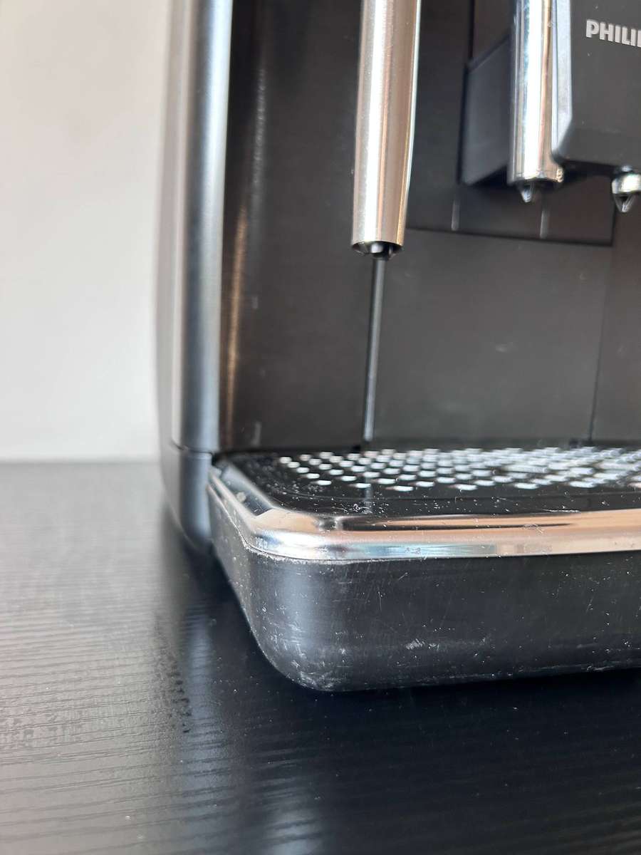 Philips 1200 Series Fully Automatic Espresso Machine - Classic Milk Frother - Black