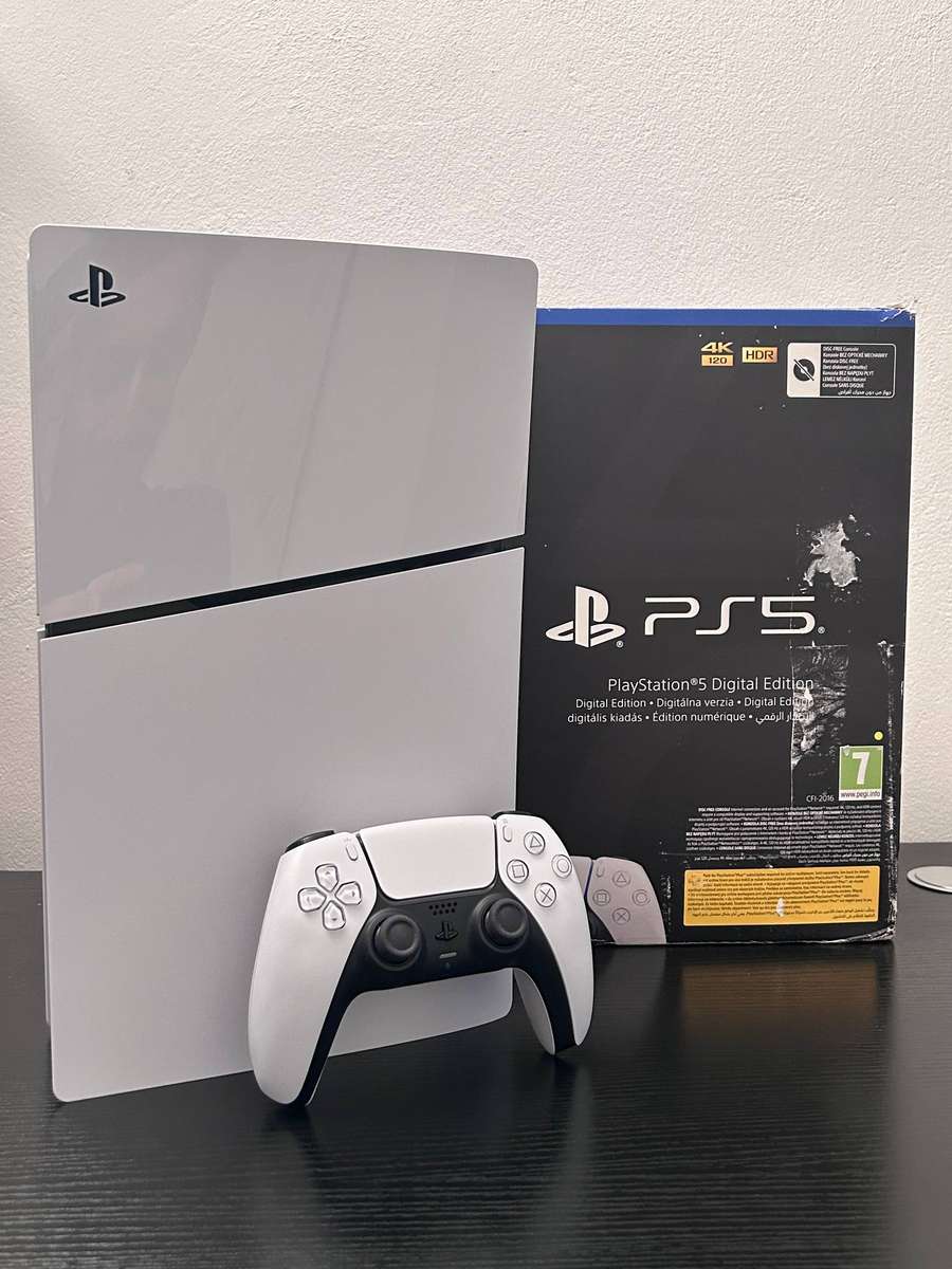 Sony PlayStation 5 (PS5) Slim Digital Edition 1TB - Pre-owned