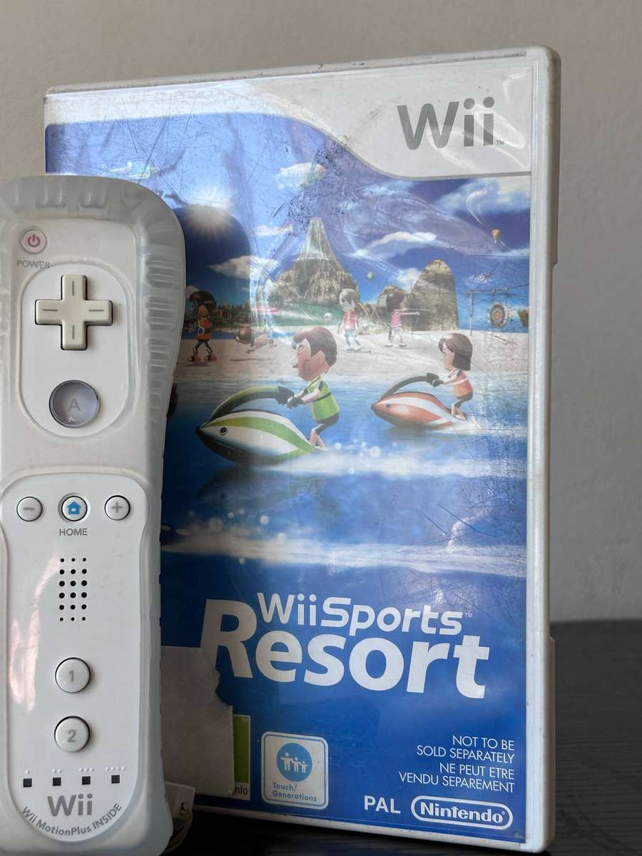 Wii Sports Resort Game + Wii Remote Plus (MotionPlus Inside)