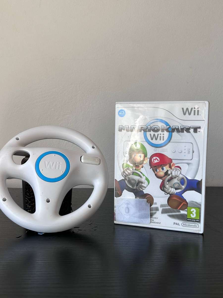 Mario Kart Wii (PAL) + Nintendo Wii Steering Wheel Bundle