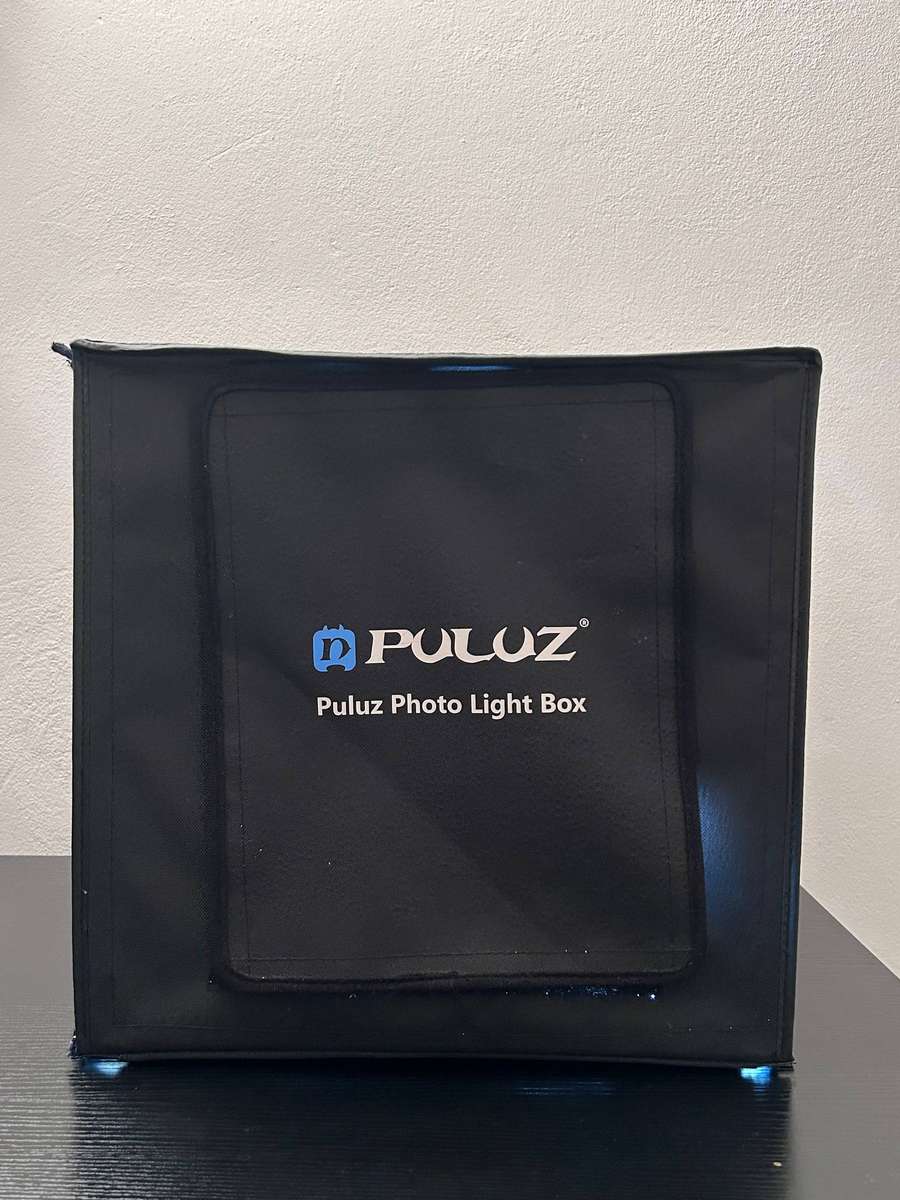 Puluz Professional Photo Light Box - High-Output LED Studio with 6 Backdrops