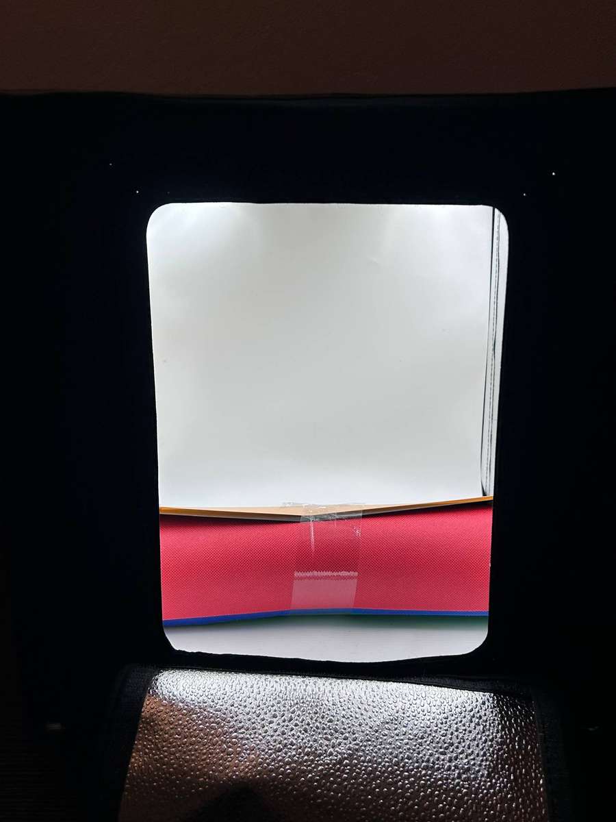 Puluz Professional Photo Light Box - High-Output LED Studio with 6 Backdrops