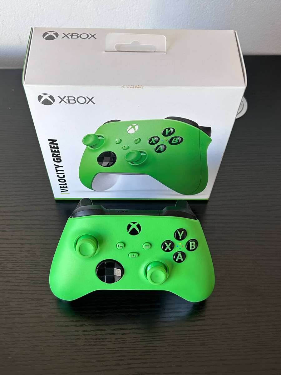 Xbox Series S/X Wireless Controller  Velocity Green Edition