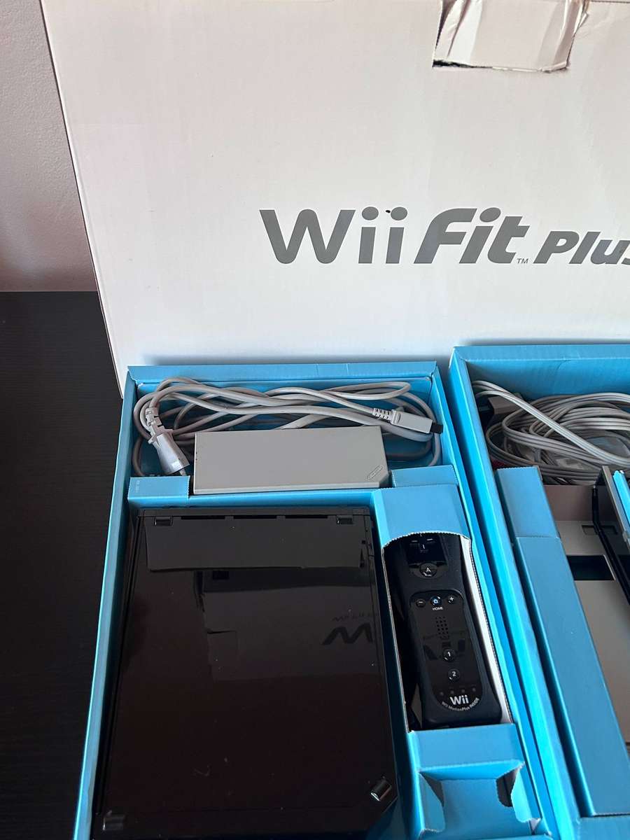 Nintendo Wii Fit Plus Pack Bundle | Black Edition | Boxed + Balance Board