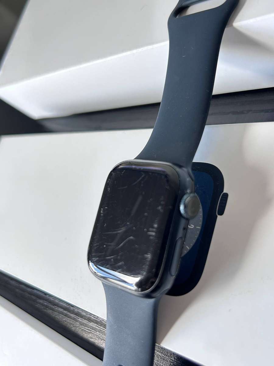 Apple Watch Series 8 41mm GPS (Midnight Aluminum Case | Midnight Sport Band)