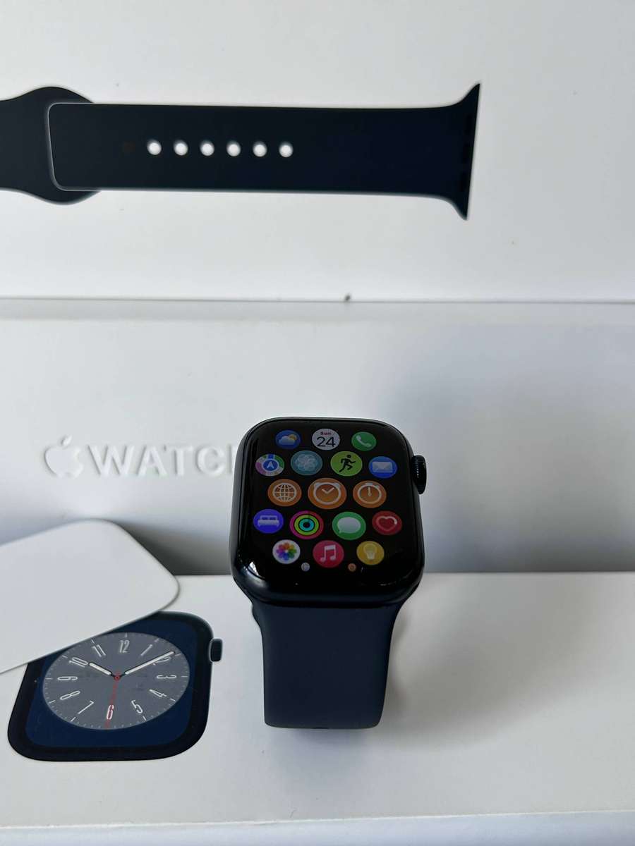 Apple Watch Series 8 41mm GPS (Midnight Aluminum Case | Midnight Sport Band)