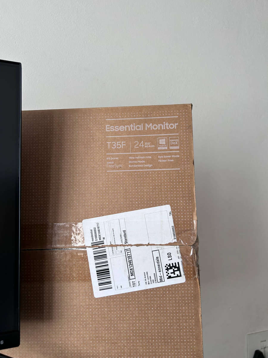Samsung 24" T35F Full HD IPS LED Essential Monitor