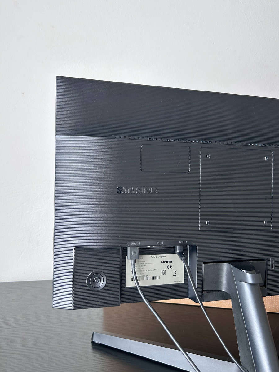 Samsung 24" T35F Full HD IPS LED Essential Monitor