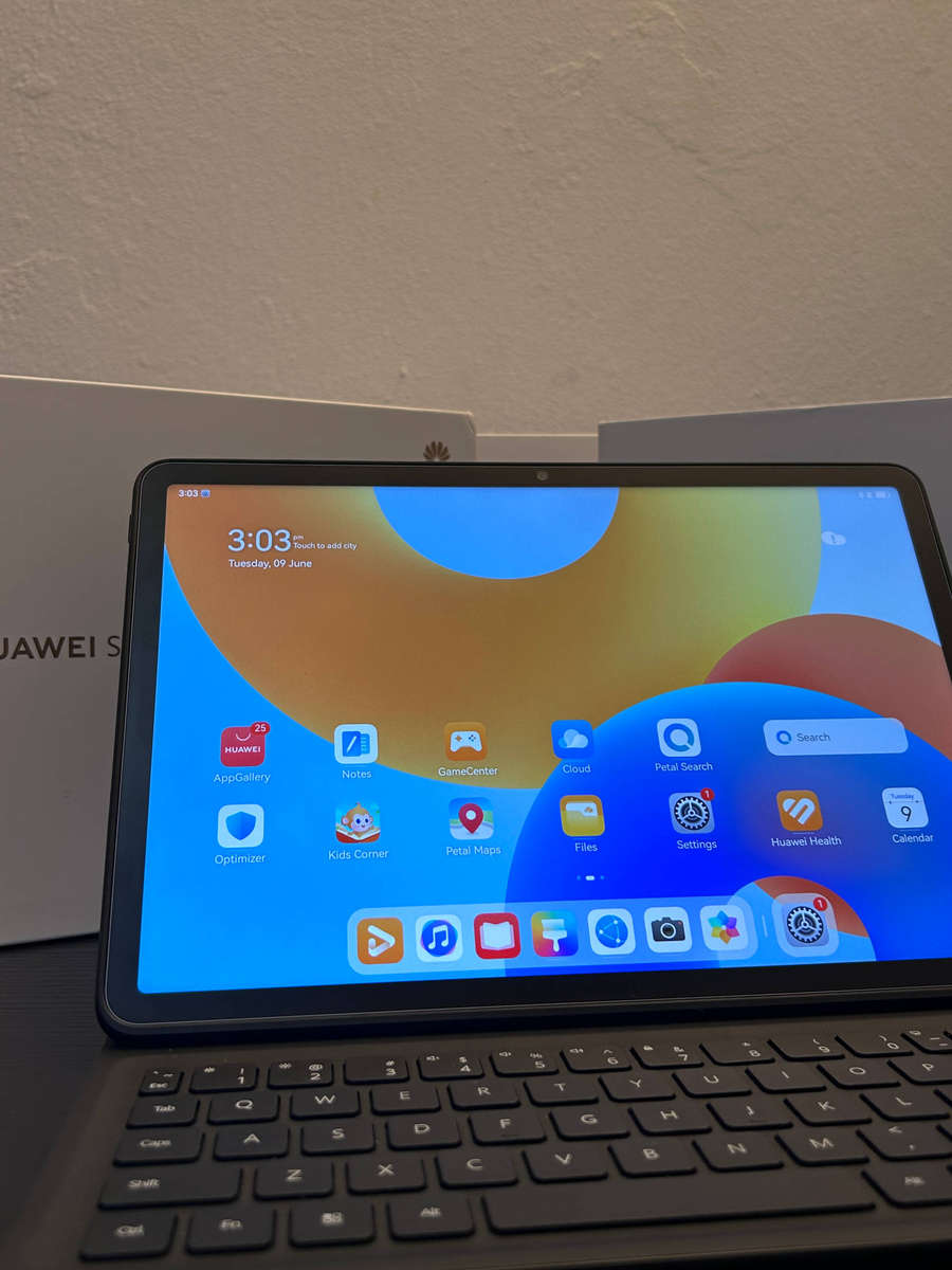 Huawei MatePad 11.5" PaperMatte Edition 256GB Bundle  Includes Smart Keyboard & M-Pencil