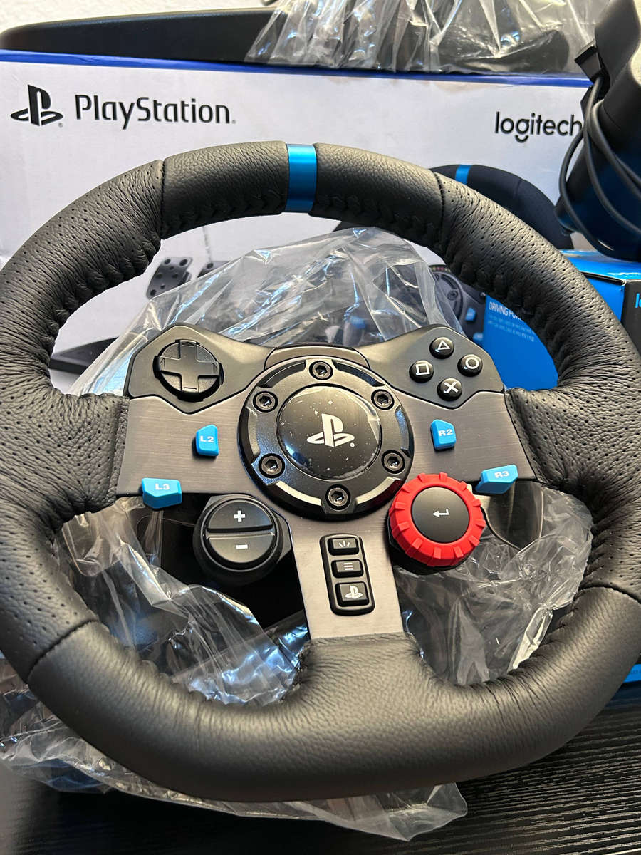 Logitech G29 Driving Force Racing Wheel & Shifter Bundle (PS5/PS4/PC)