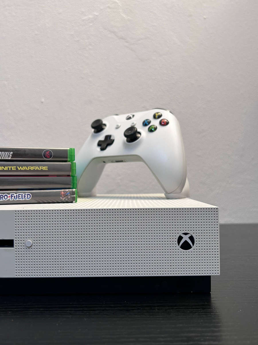 Microsoft Xbox One S 500GB Console Bundle  Includes 4 Games & Cables