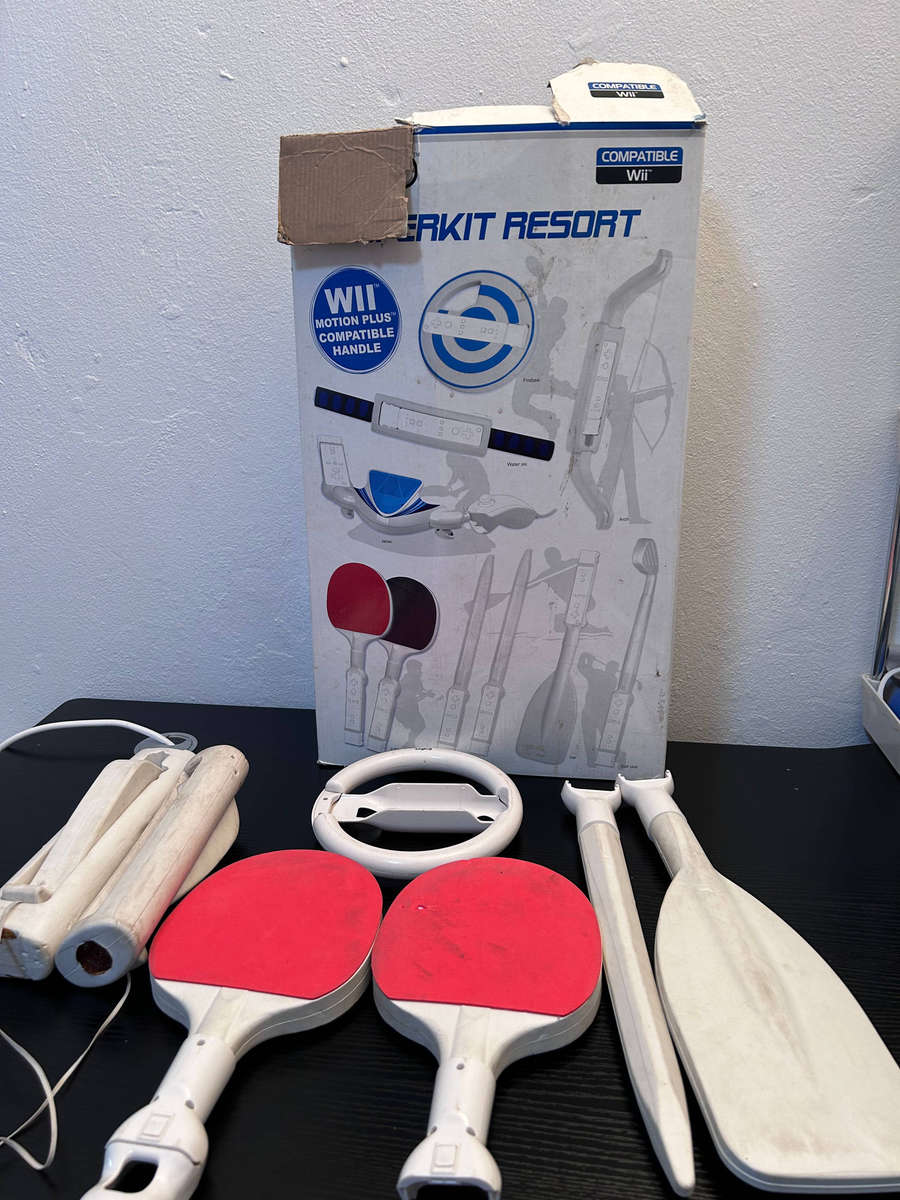 Logic3 Superkit Resort Nintendo Wii Sports Accessory Bundle