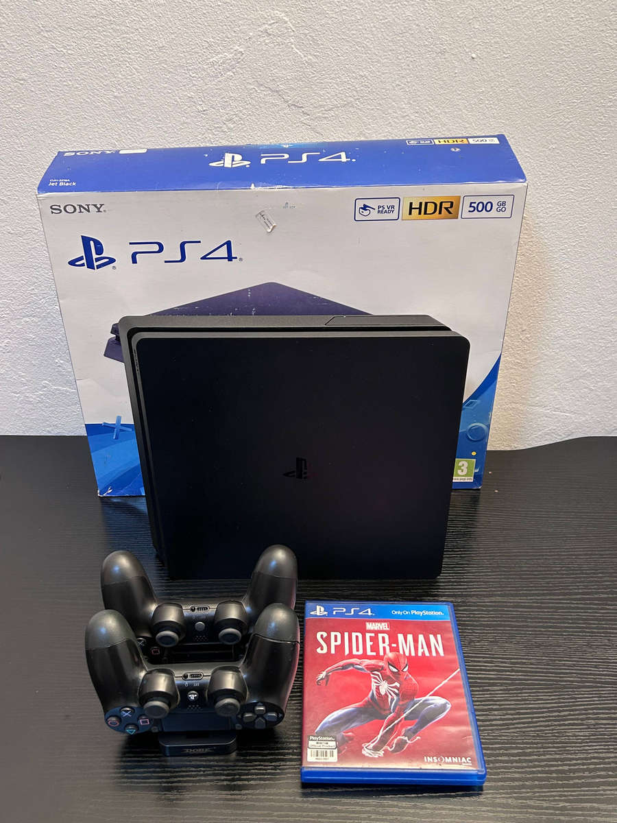 Sony PlayStation 4 Slim 500GB Jet Black Bundle + 2 Controller's + Charging Dock + Disk Game (Boxed)
