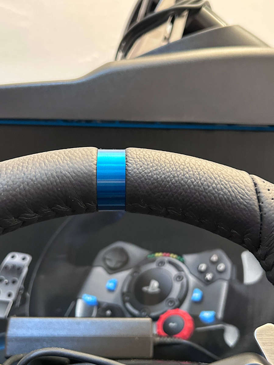 Logitech G29 Driving Force Racing Wheel and Pedals Set+ Original Box