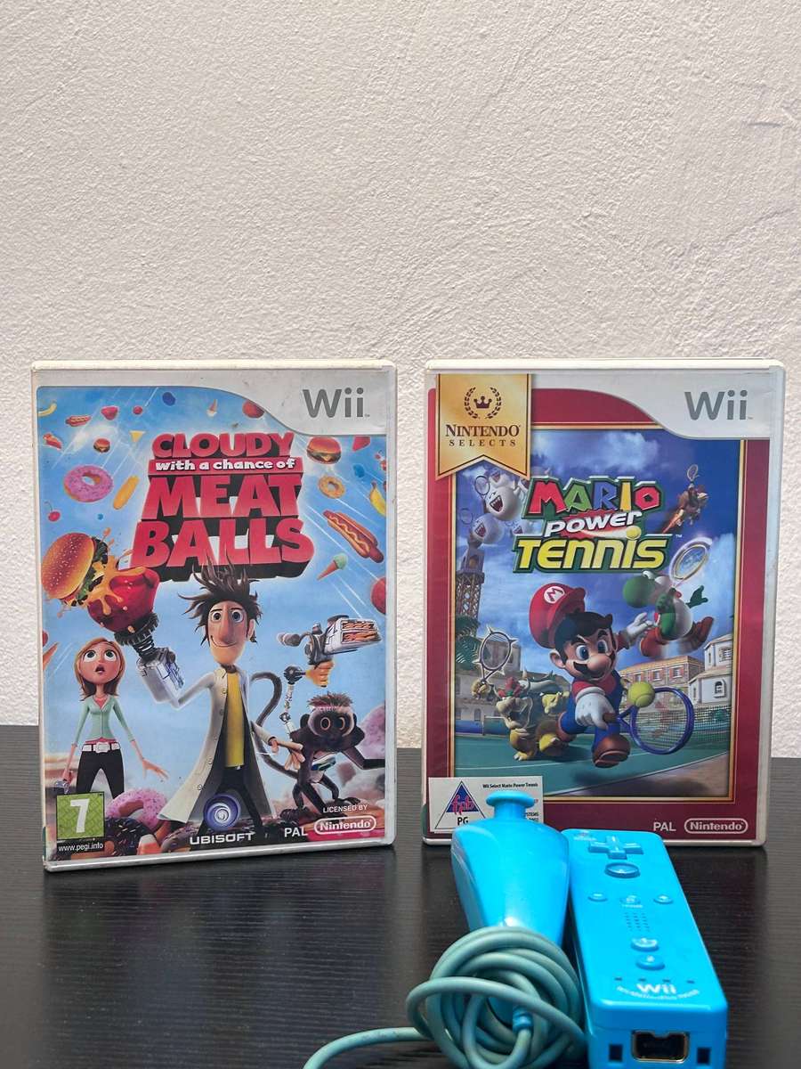 Nintendo Wii Limited Edition Console (Cyan / Blue) - Matching Remote, Nunchuk & 2x Games