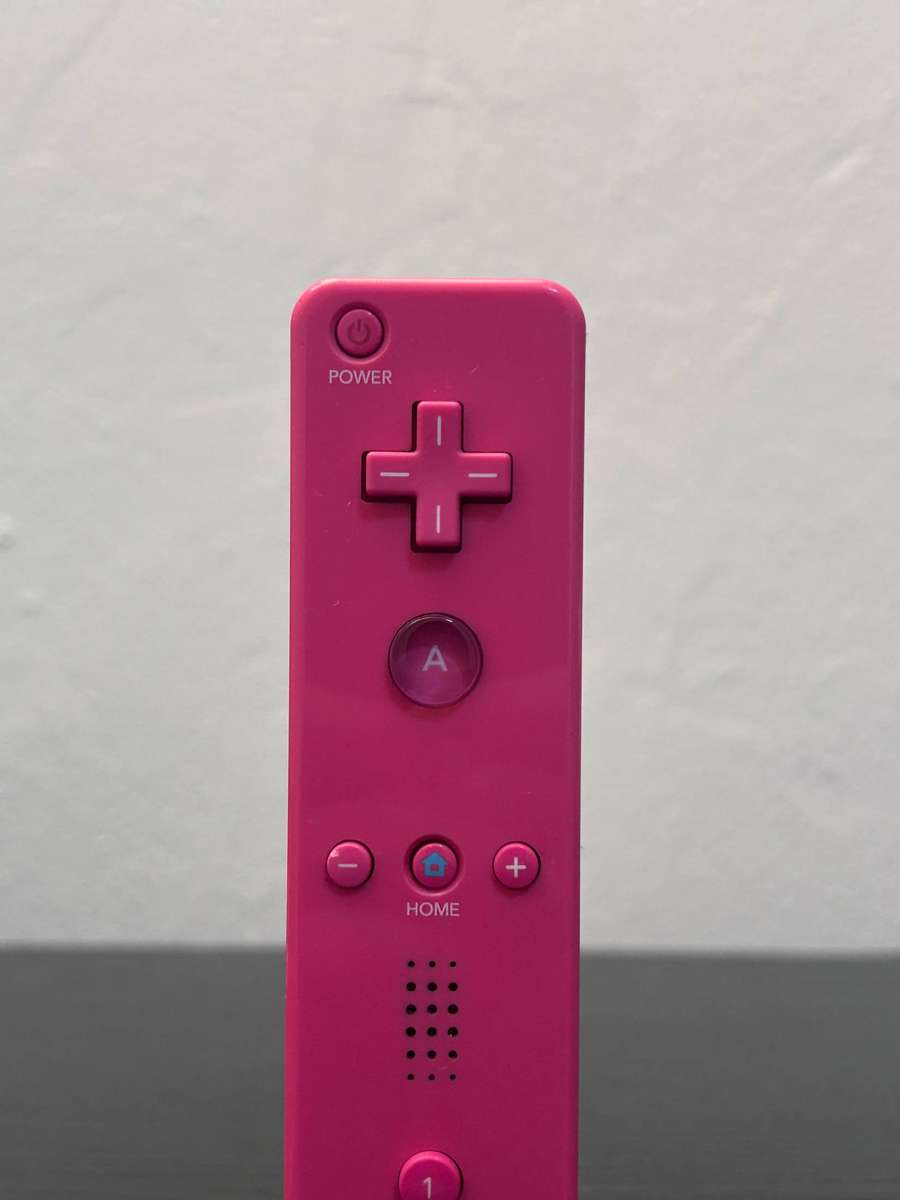 Nintendo Wii Remote Plus Wireless Controller (Pink) - MotionPlus Inside