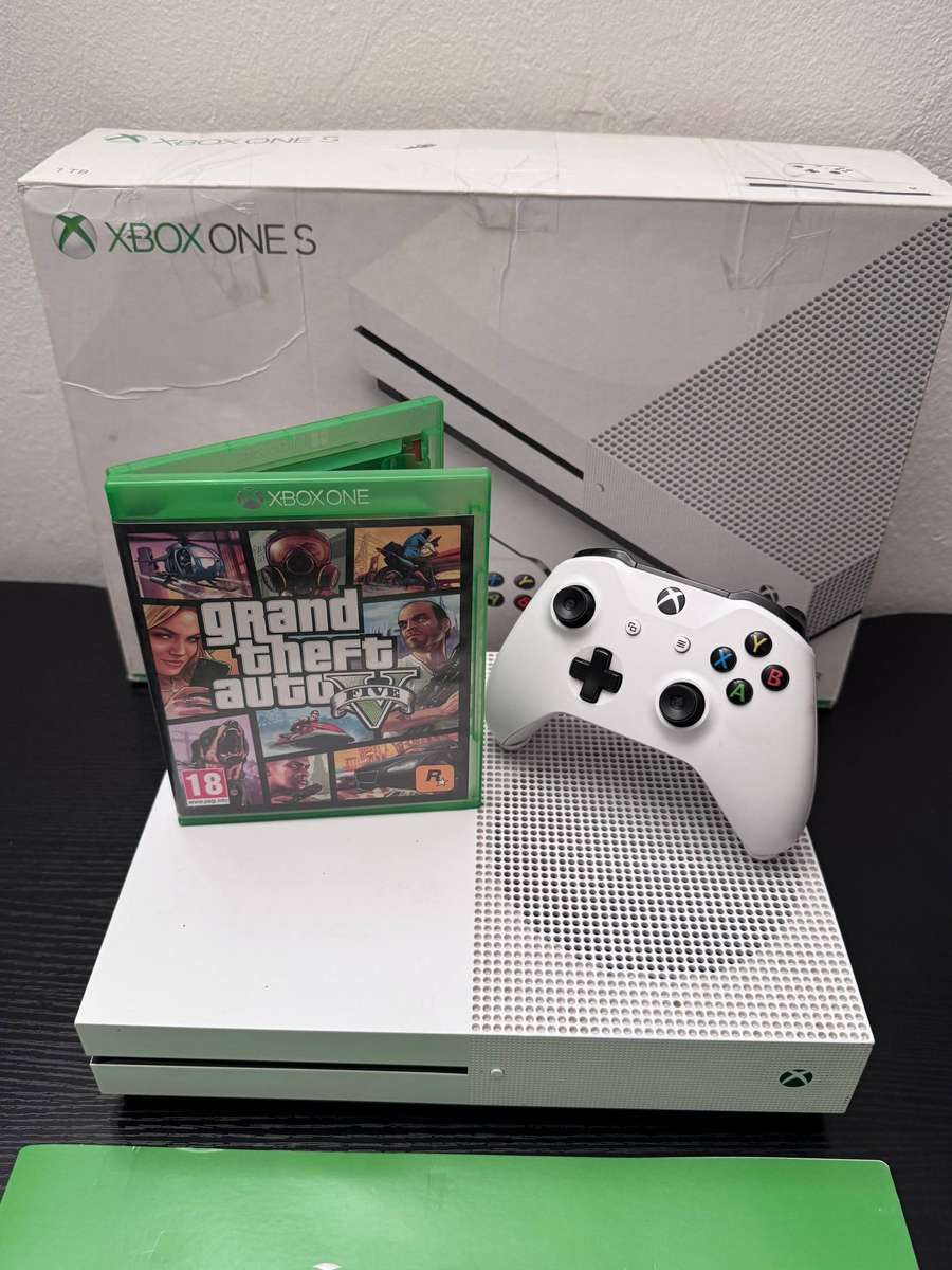 Xbox One S 1TB Console Bundle | White | Controller | GTA V | Original Box