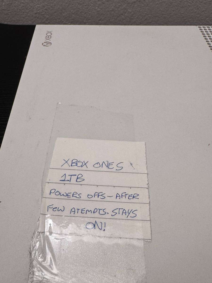 Microsoft Xbox One S 1TB Console | For Parts or Repair