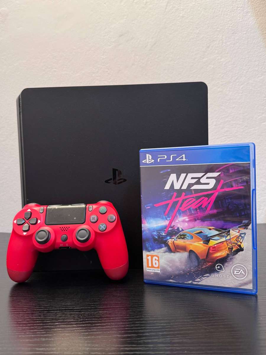 Sony PlayStation 4 Slim 500GB - Black - NFS Heat & Controller