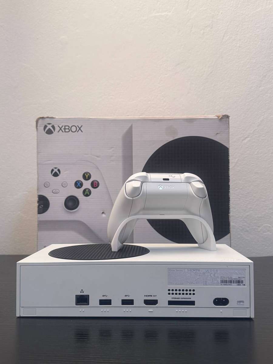 Microsoft Xbox Series S 512GB - White - Controller & Box