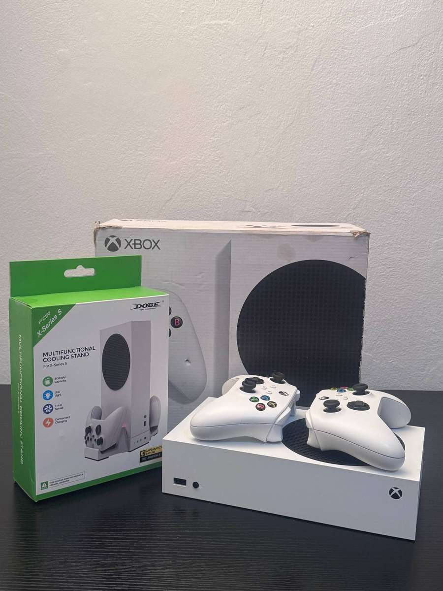 Microsoft Xbox Series S 512GB - White - Two Controllers, Cooling Stand & Box